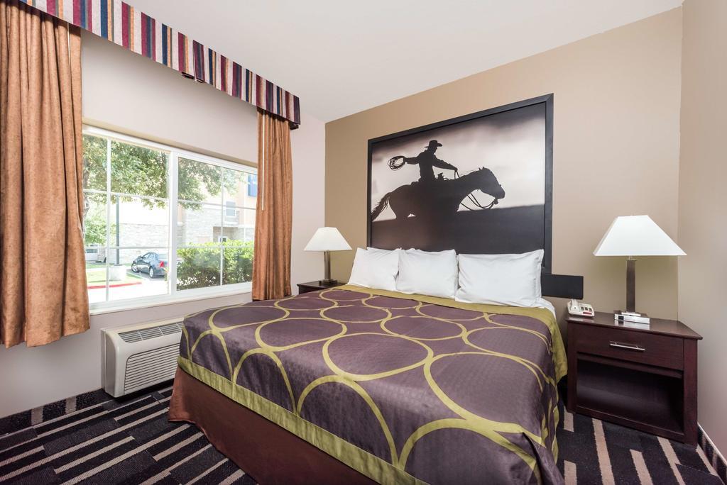 Super 8 By Wyndham Fort Worth North Bagian luar foto